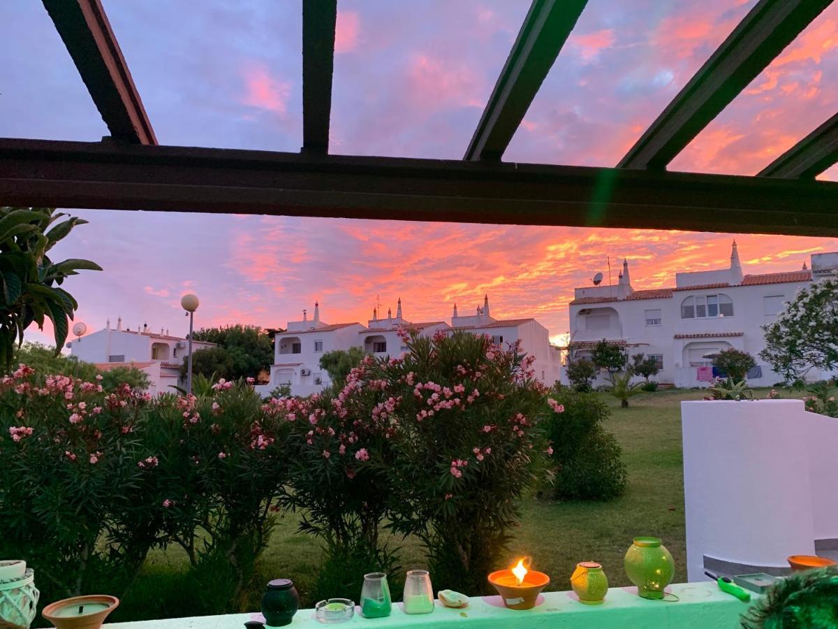 Castelo Da Esperanca Na Vila Sra Da Rocha Porches  Zewnętrze zdjęcie