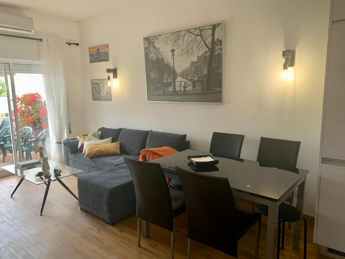 Castelo Da Esperanca Na Vila Sra Da Rocha Porches  Zewnętrze zdjęcie