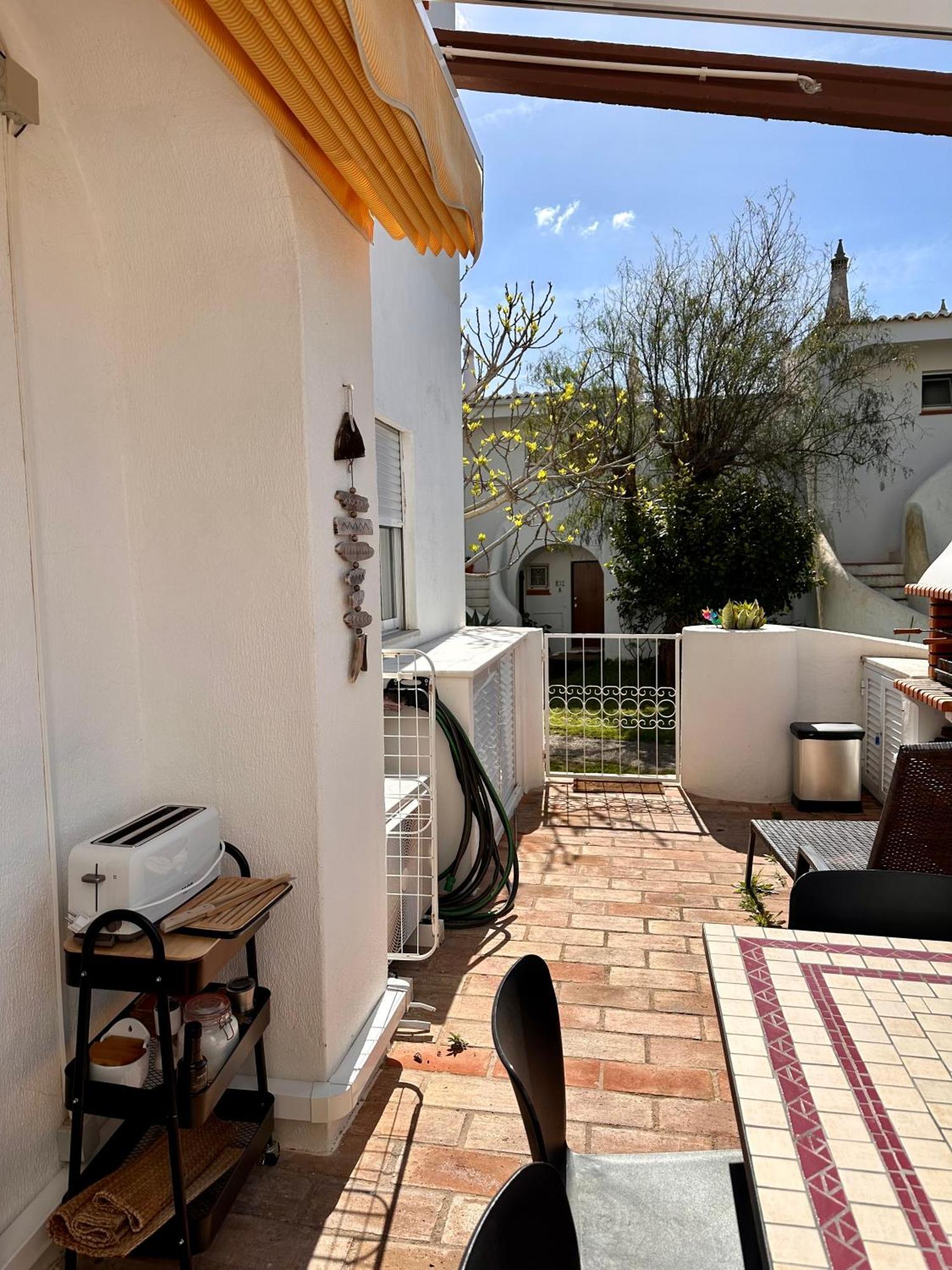 Castelo Da Esperanca Na Vila Sra Da Rocha Porches  Zewnętrze zdjęcie