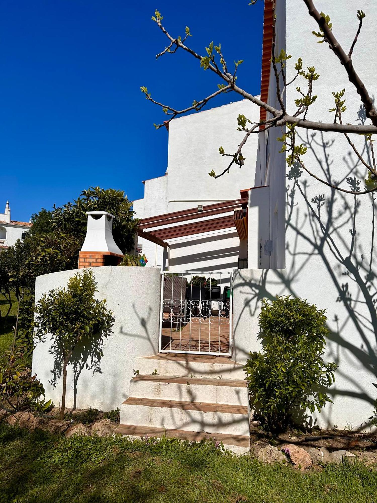 Castelo Da Esperanca Na Vila Sra Da Rocha Porches  Zewnętrze zdjęcie